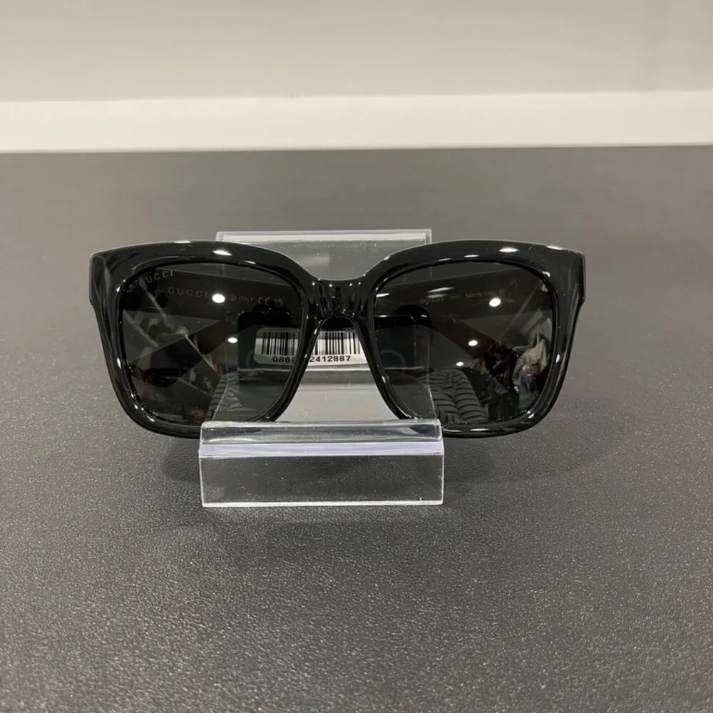 Gucci Sunglasses NWT (JB1359)